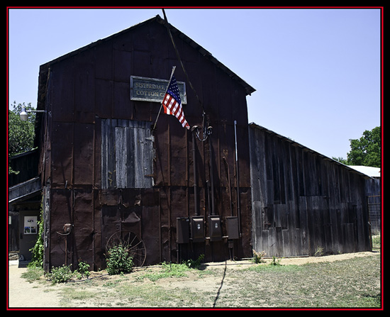 Sister Creek Vineyards - Sisterdale, Texas