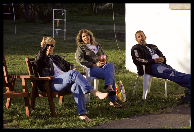 Linda, Loretta & Kevin Kicking Back